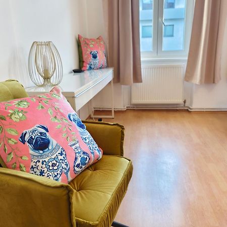The Rose Apartment - Near Schoenbrunn Palace Βιέννη Εξωτερικό φωτογραφία